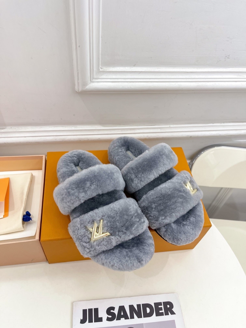 Louis Vuitton Slippers